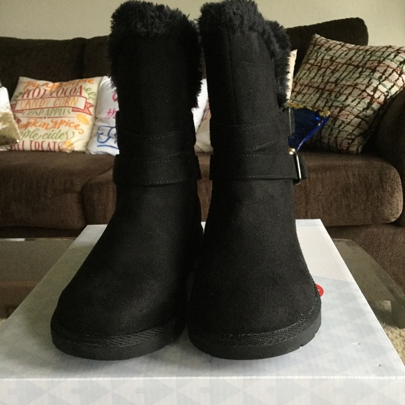 Air walk Girls/' Nia Cozy Buckle Boots Cognac Size 8